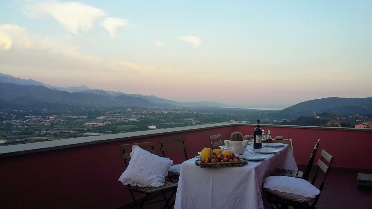 Dolce Casa Apartment Vezzano Ligure Ngoại thất bức ảnh